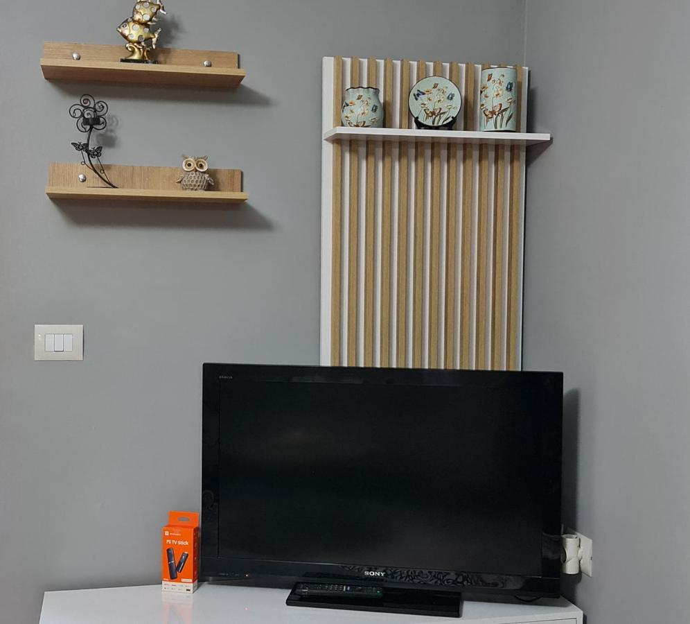 Jon'S Apartment ティラナ エクステリア 写真